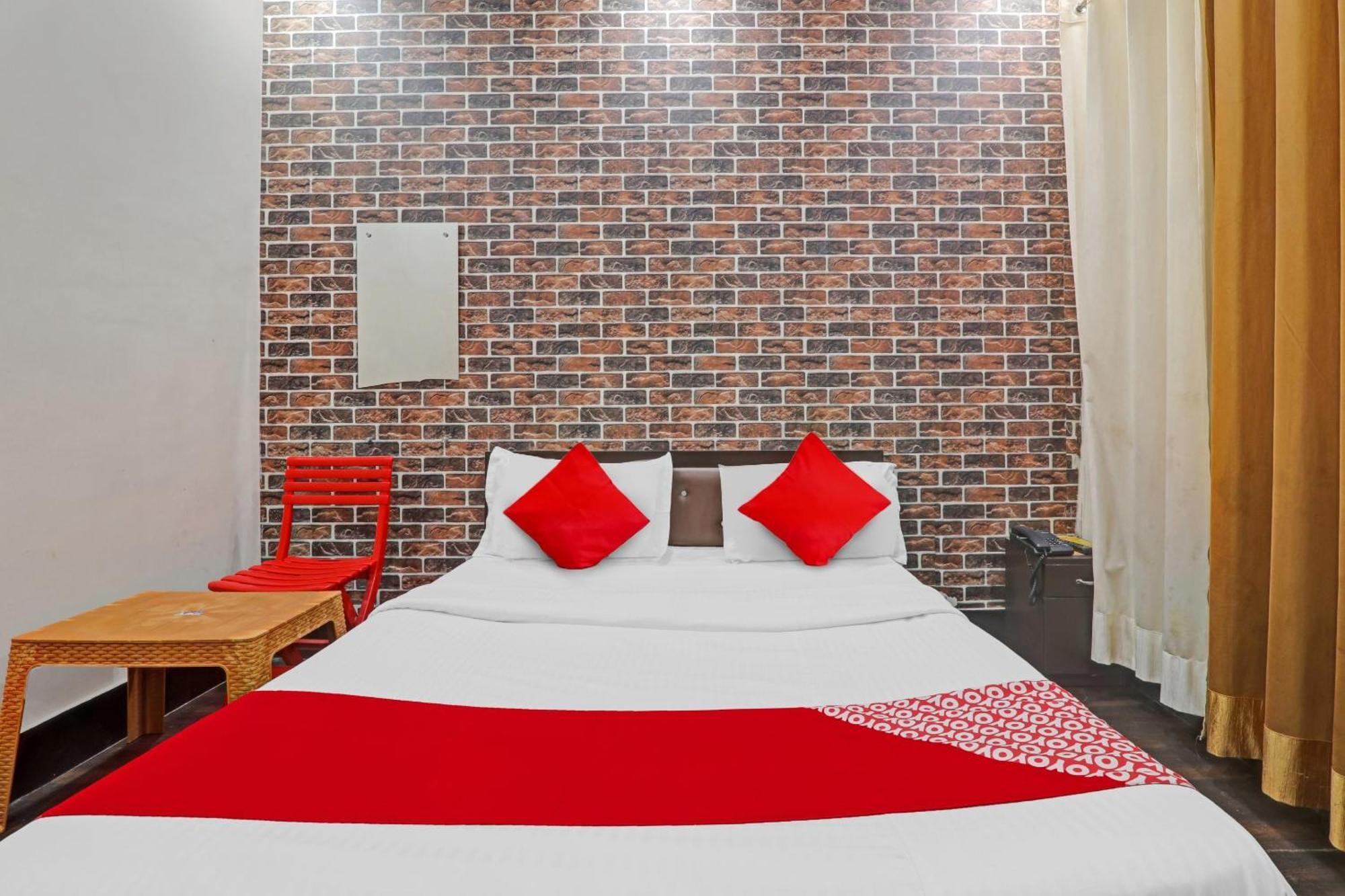 Hotel O New Pacifica Grand Near Phoenix United Lucknow Buitenkant foto