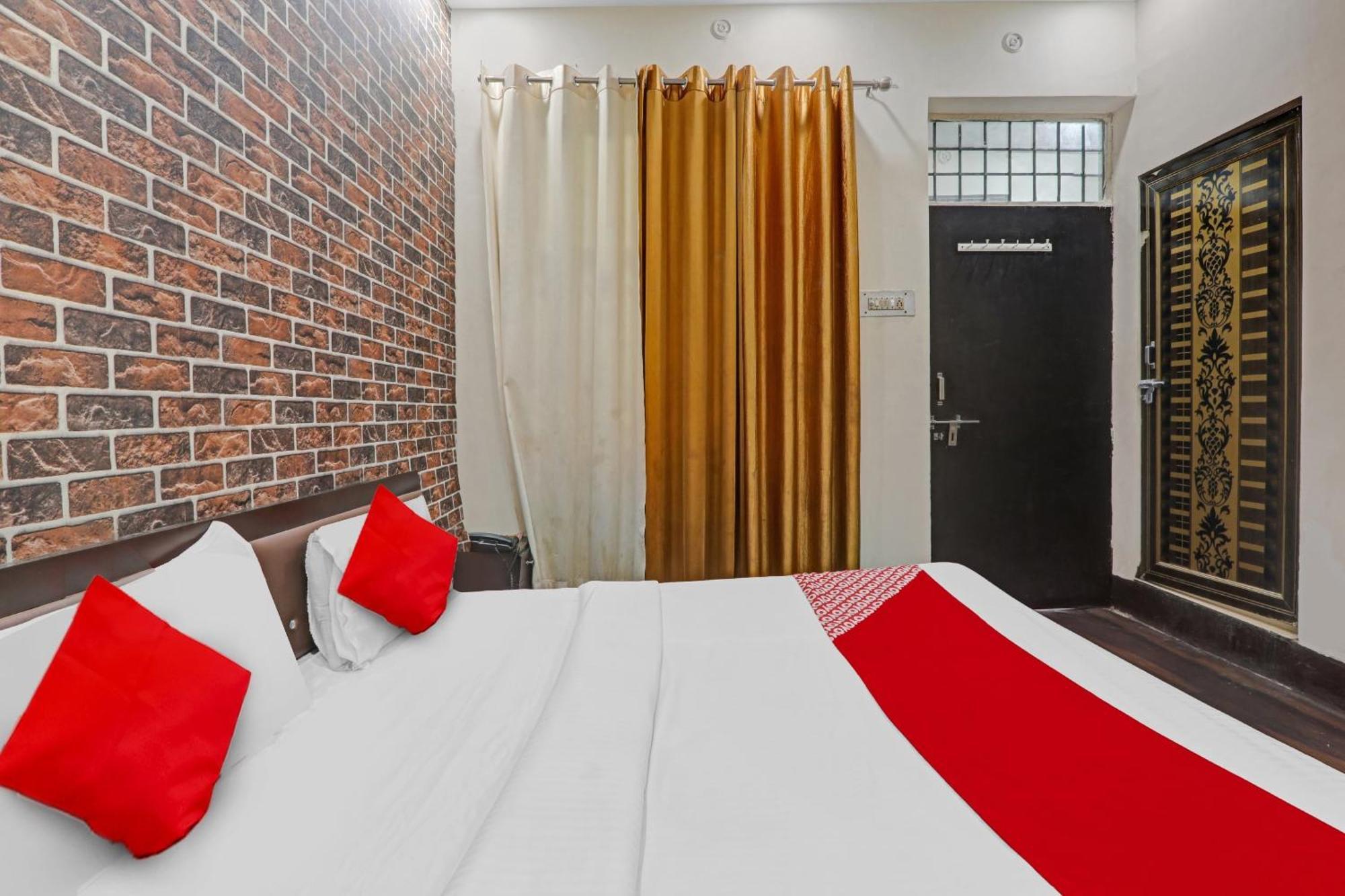 Hotel O New Pacifica Grand Near Phoenix United Lucknow Buitenkant foto