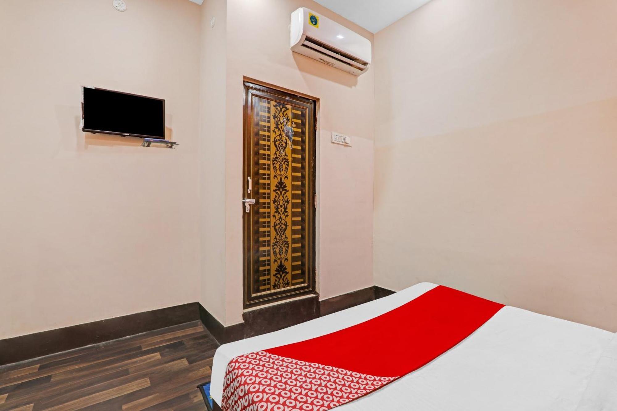 Hotel O New Pacifica Grand Near Phoenix United Lucknow Buitenkant foto
